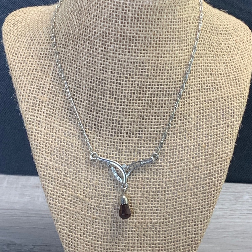 Silver Tone Rhinestone Chevron Necklace Garnet Teardrop Pendant 16 Inch 5153
